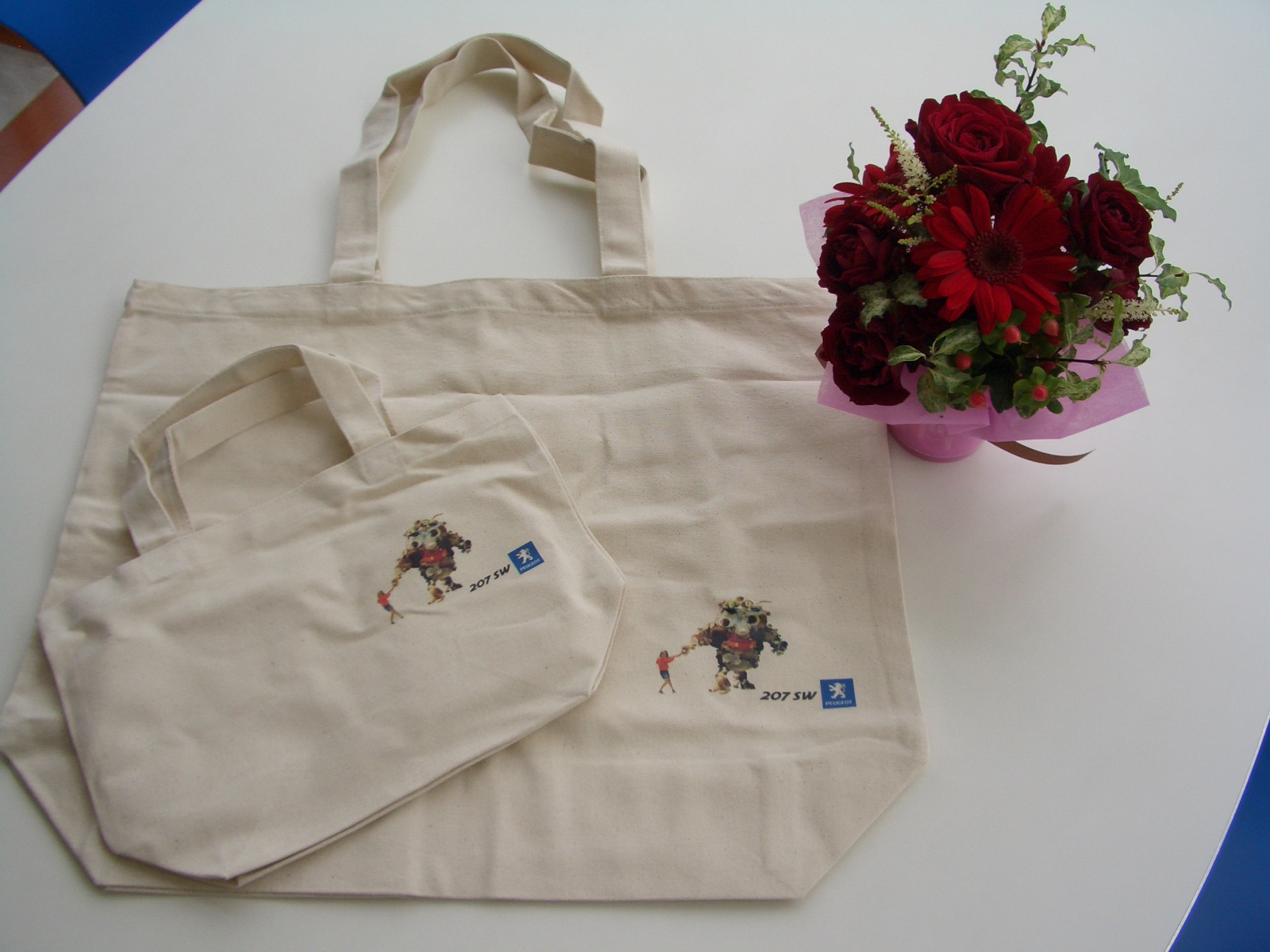 明日・明後日はプジョー甲府へ！！