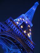 アートにふれる