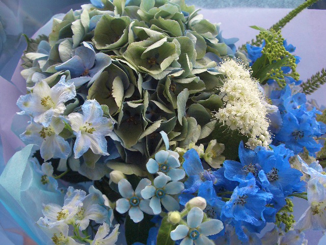 お世話になっています。