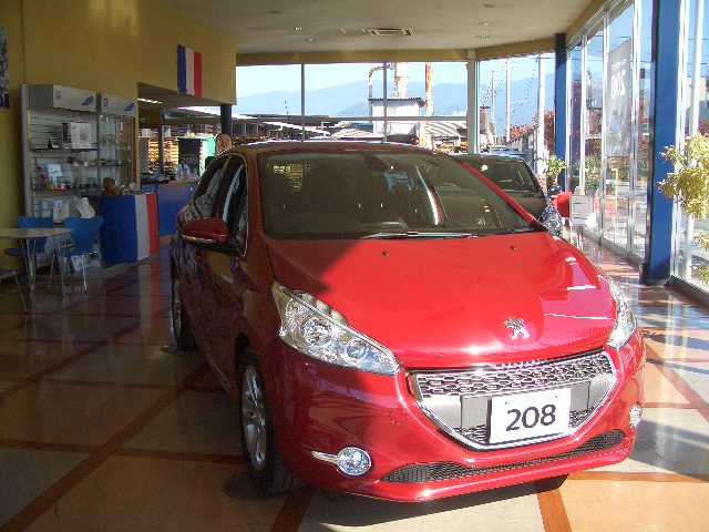 ショウルームに208展示