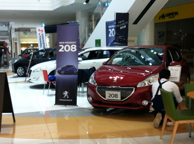 出張展示会の開催