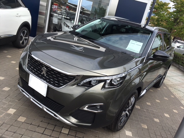 【新型】5008SUVデビュー＆カタログ入荷！