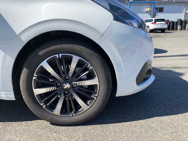 認定中古車はいかがですか ２・・・