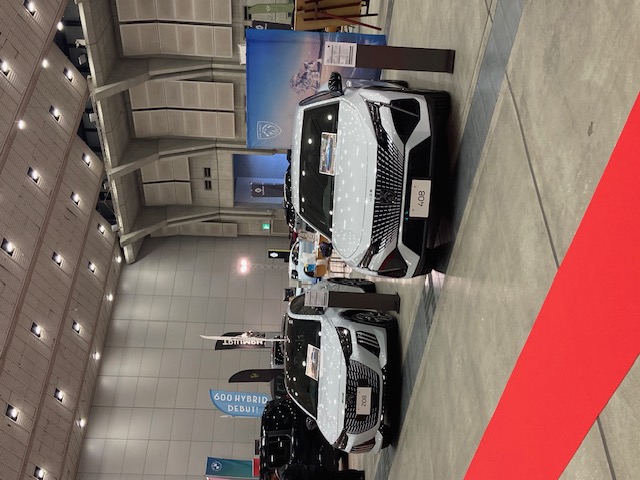 ハイブリッドフェア＆インポートカーフェアー開催！！